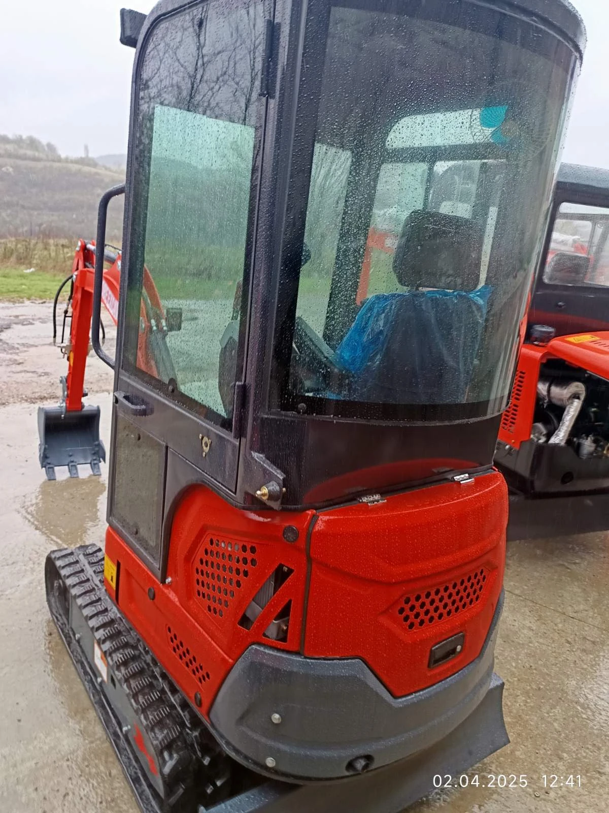 ����� Kobelco 2 TON �����  ��� 3 ��������� | Mobile.bg � ����������� 7