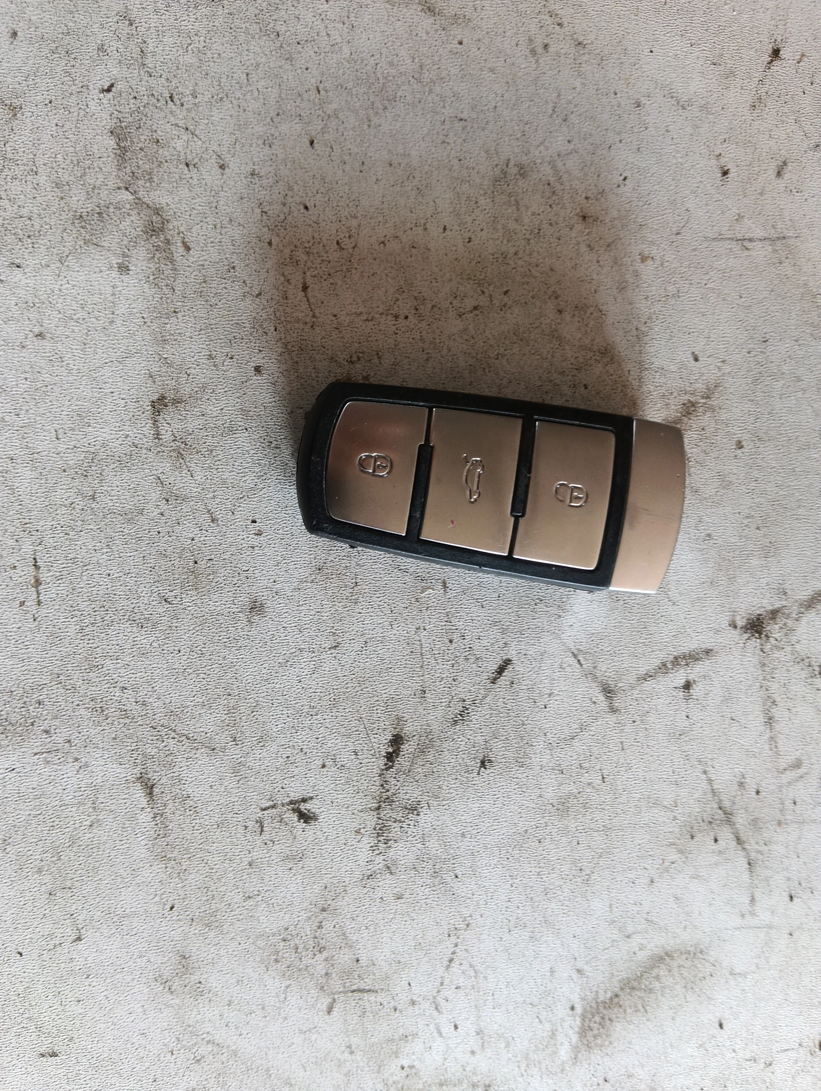 контактен ключ VW Passat CC