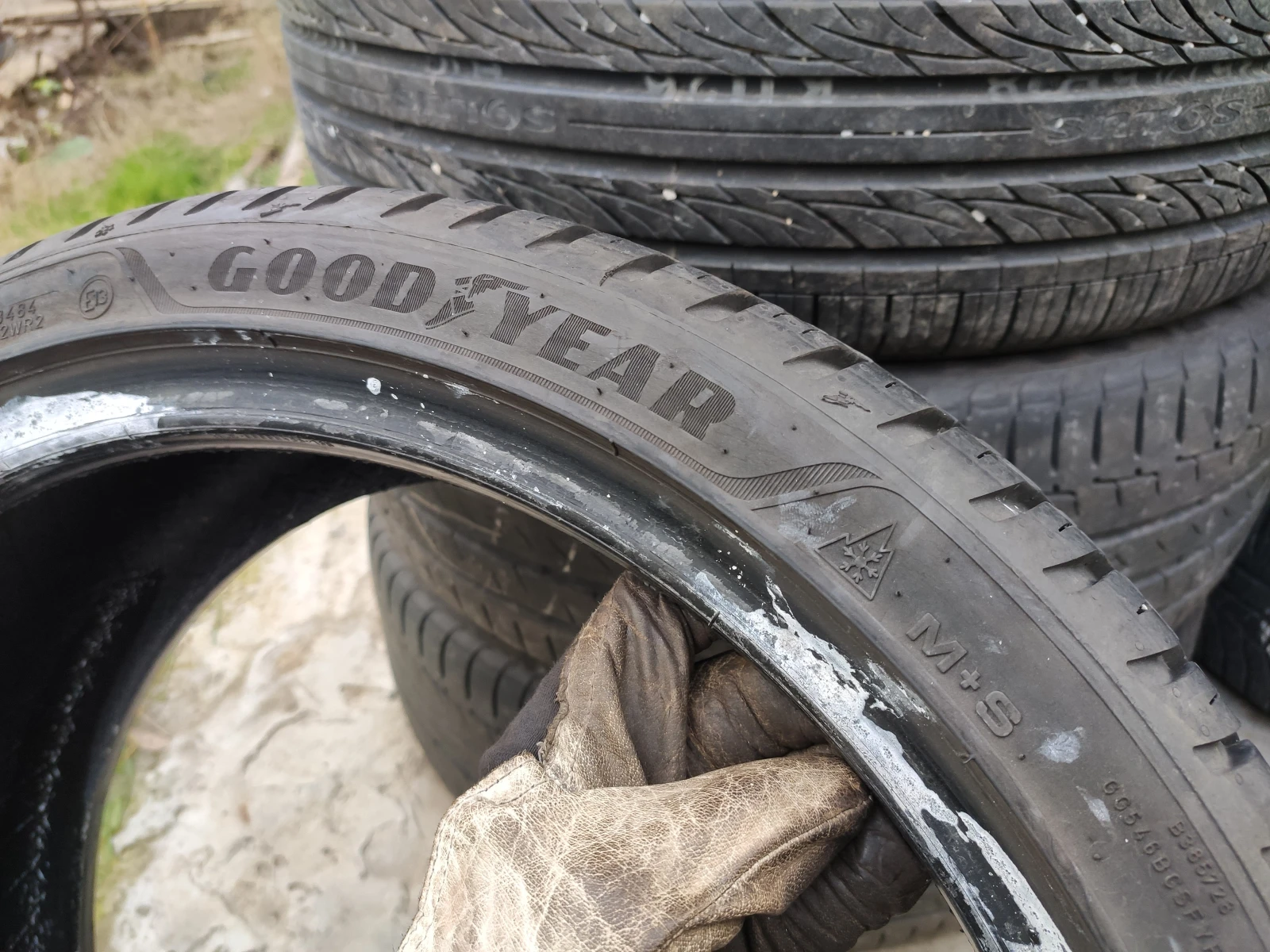  215/40R18 | Mobile.bg   9