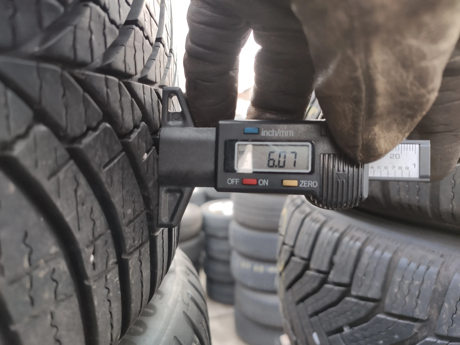  215/40R18 | Mobile.bg   6