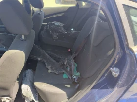 Ford Fiesta 1.0 i, снимка 8
