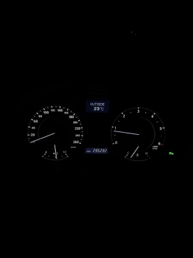 Lexus IS 220d, снимка 14
