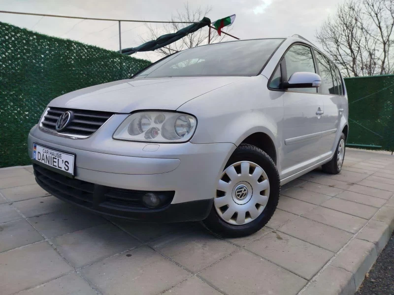 VW Touran 1.9 TDI, снимка 1 - Автомобили и джипове - 46750422