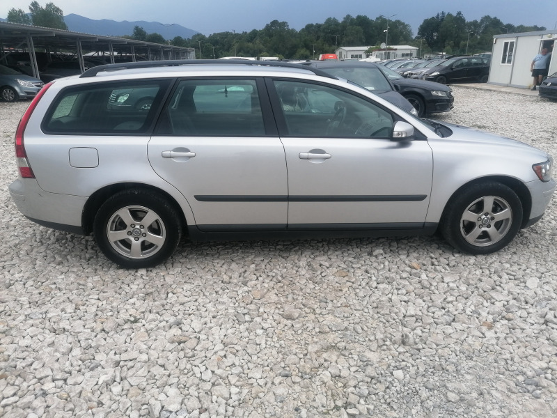 Volvo V50, снимка 7 - Автомобили и джипове - 46790663