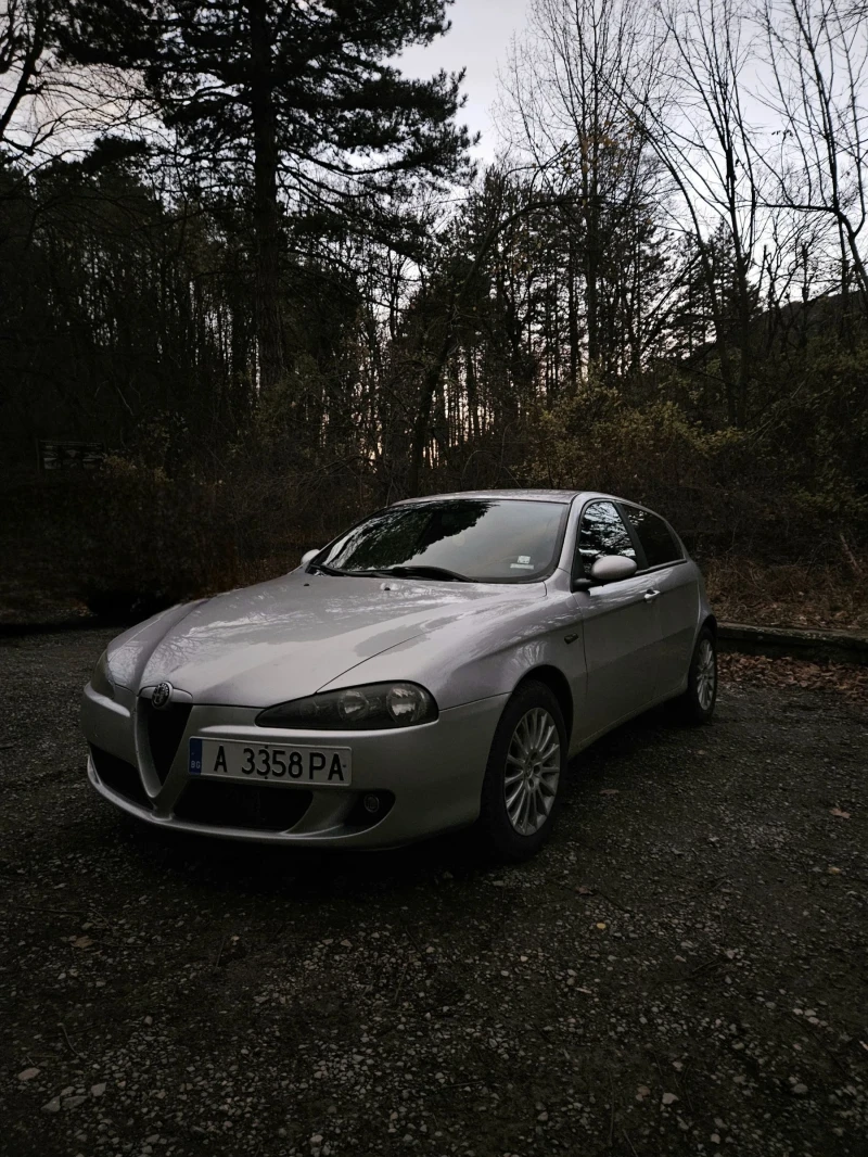 Alfa Romeo 147 1.9 JTD, снимка 1 - Автомобили и джипове - 48720877