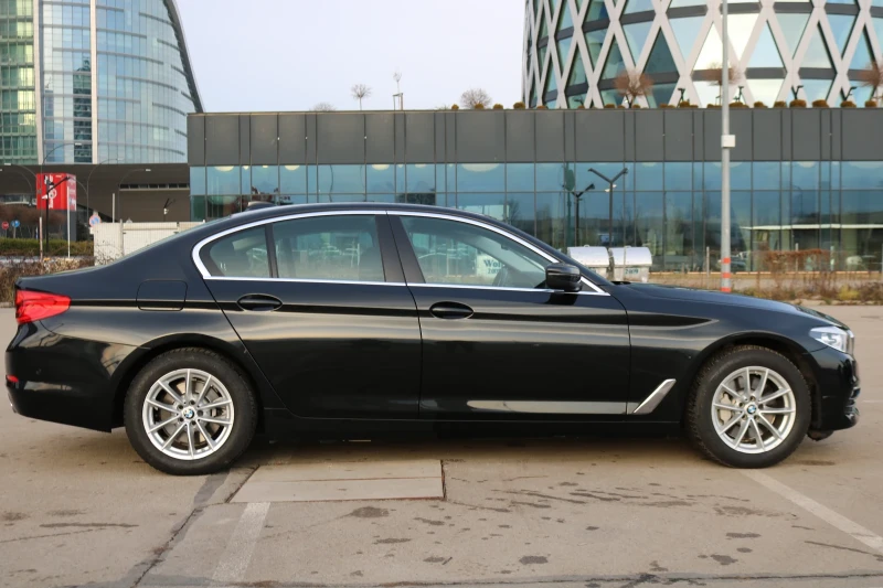 BMW 530E, снимка 8 - Автомобили и джипове - 48937872