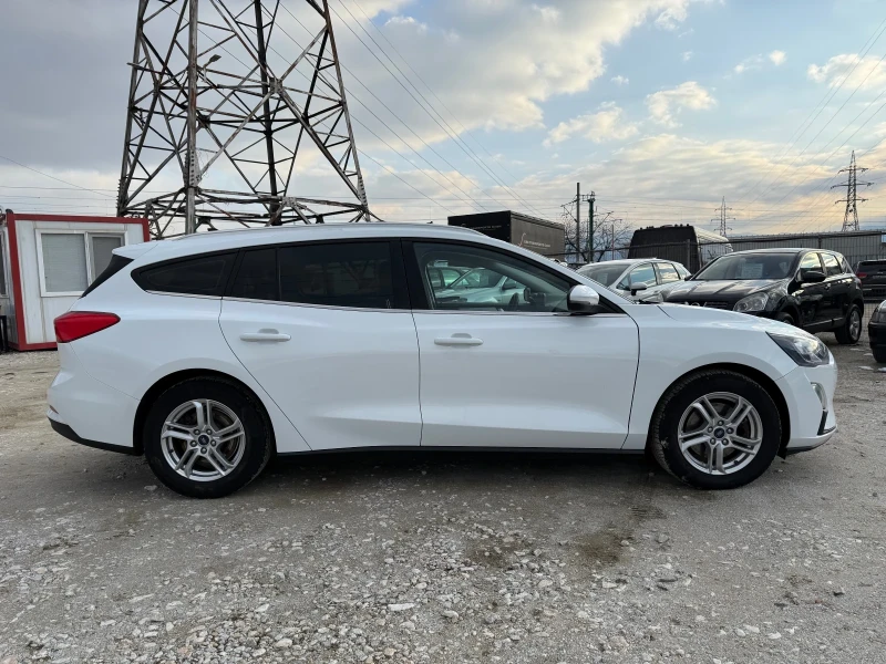 Ford Focus NAVI / КАМЕРА / ТЕГЛИЧ / 2021 / ЕВРО 6, снимка 9 - Автомобили и джипове - 49225022