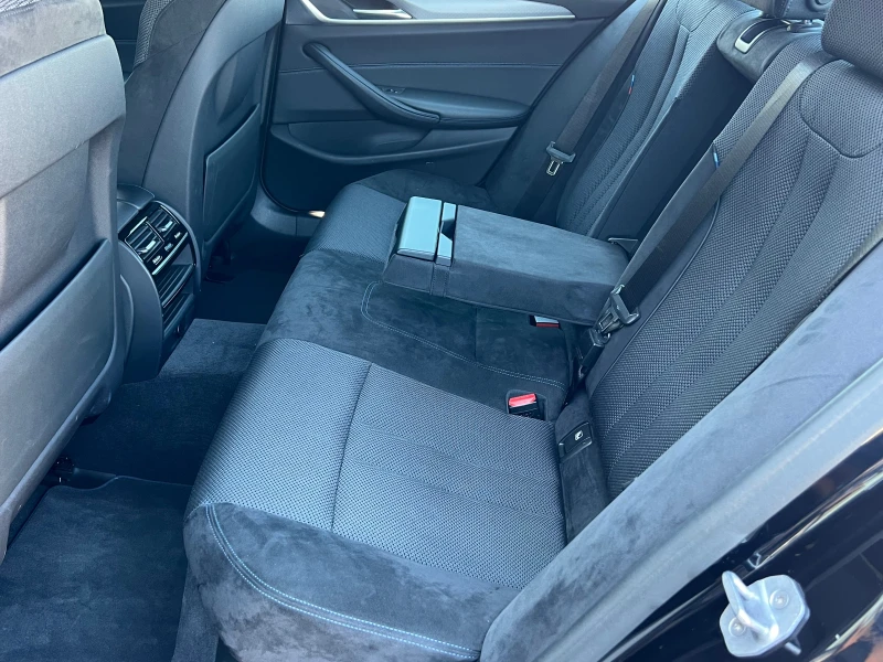 BMW 530 d, X-Drive, M SPORT, HEAD-UP, DISTRONIC, CAMERA, K, снимка 15 - Автомобили и джипове - 51534334