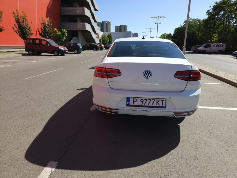 VW Passat HIGHLINE /2.0TDI /DSG-7/EURO-6, снимка 2 - Автомобили и джипове - 52693030
