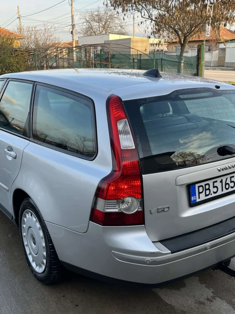 Volvo V50 2.0, снимка 6 - Автомобили и джипове - 52722283