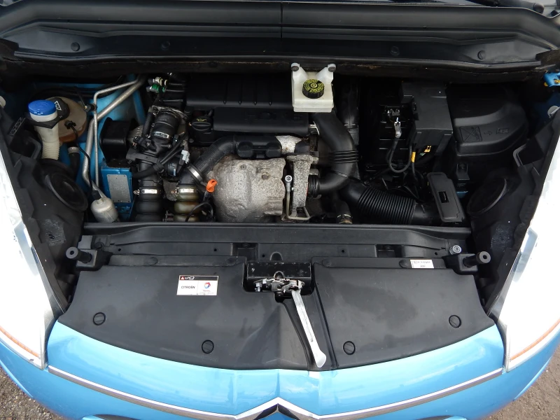 Citroen C4 Picasso 1.6HDI* ЛИЗИНГ 36m.x120e* , снимка 7 - Автомобили и джипове - 53356930