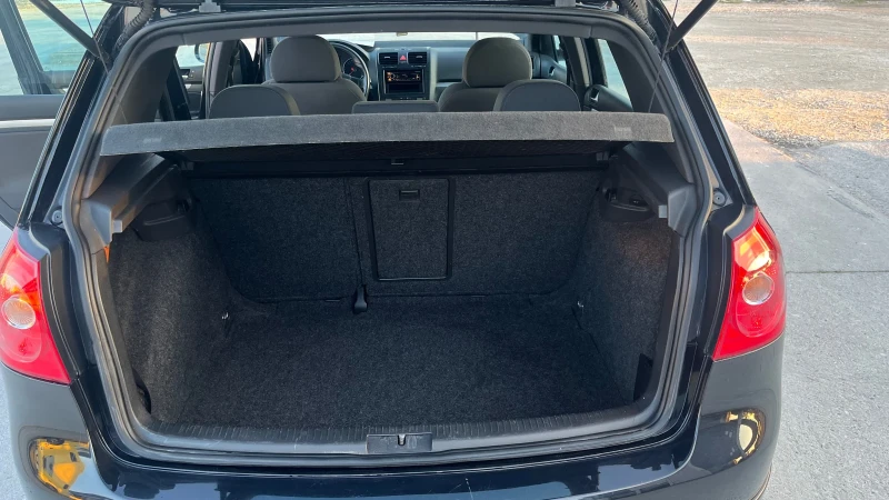 VW Golf Gti, снимка 5 - Автомобили и джипове - 53533657