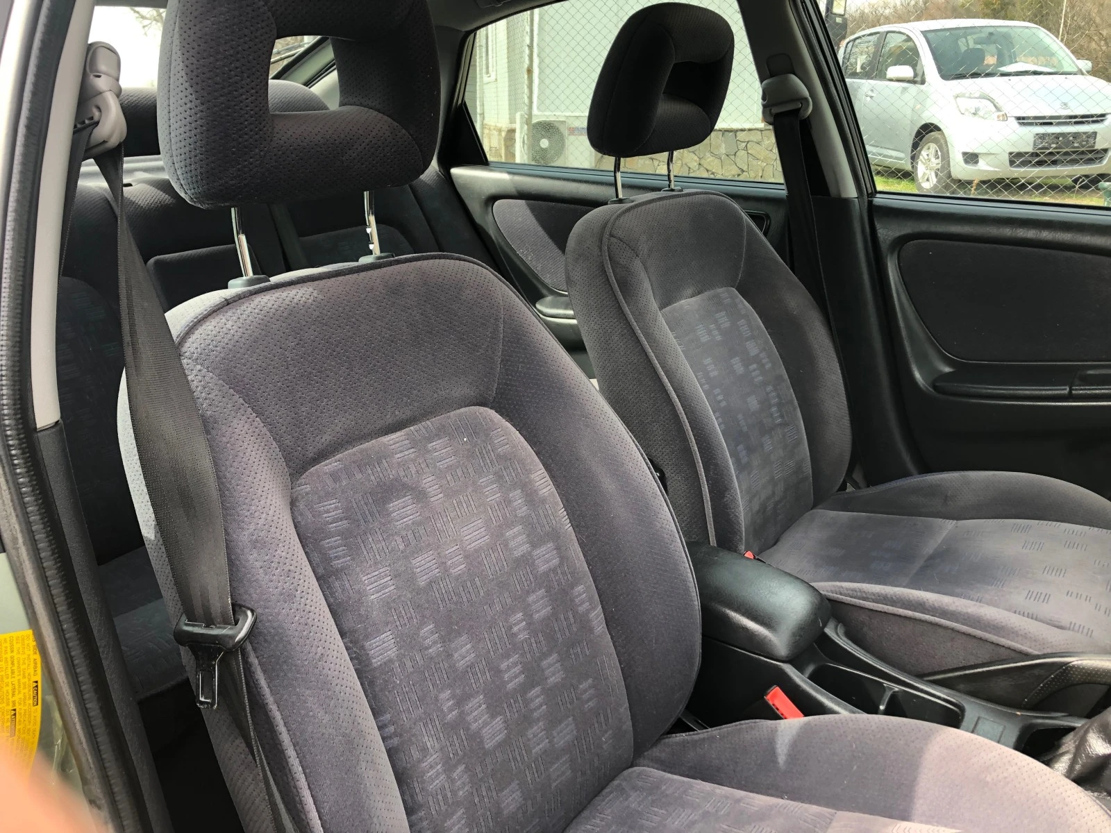 Toyota Avensis 1.8 �������� | Mobile.bg � ����������� 11