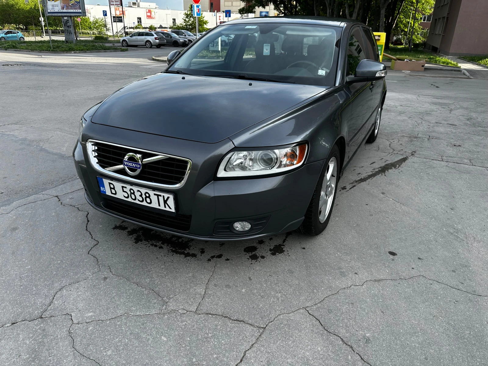 Volvo V50 1, 6 eHDI Final edition  - изображение 2