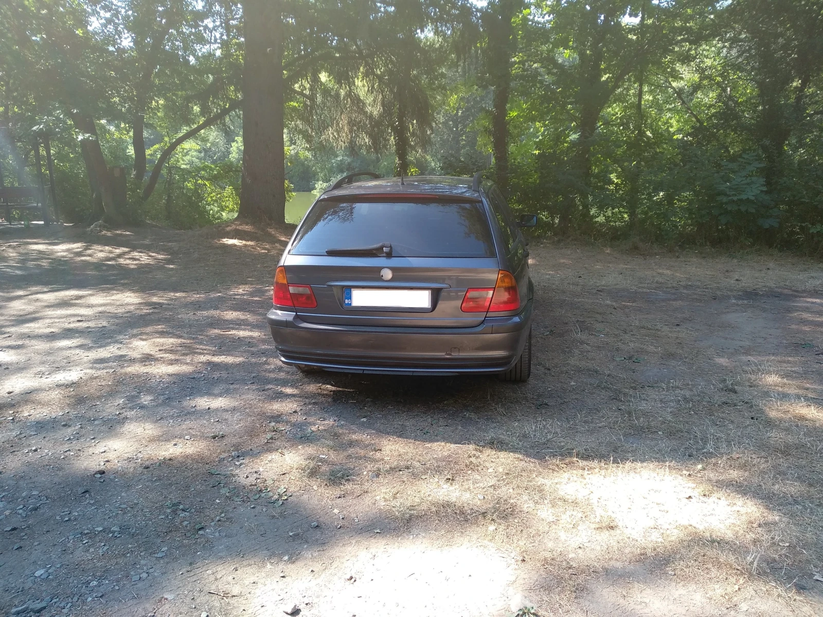 BMW 320 Facelift - изображение 2