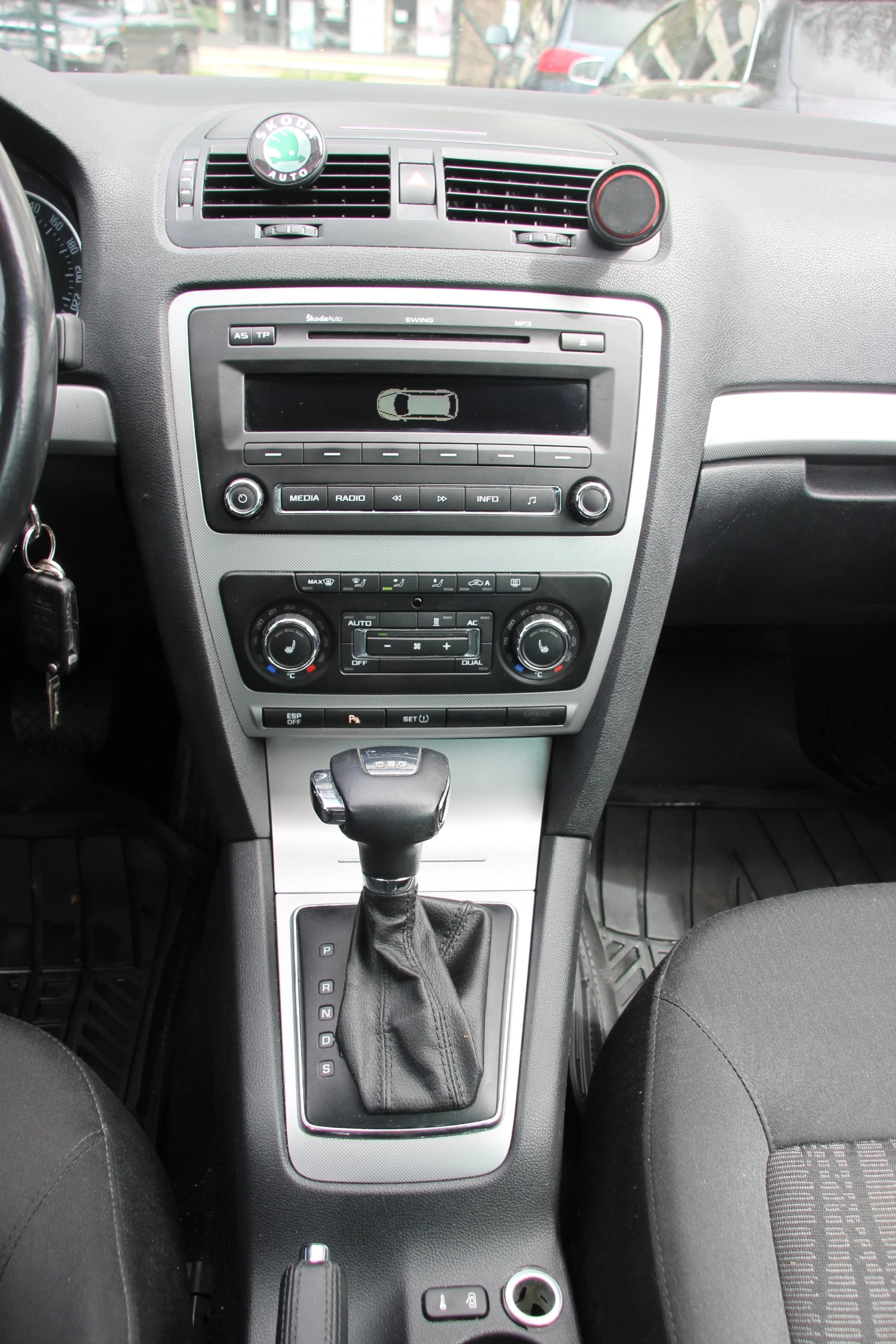 Skoda Octavia 1.8 TFSI AUTOMATIC  EURO 5 | Mobile.bg   11