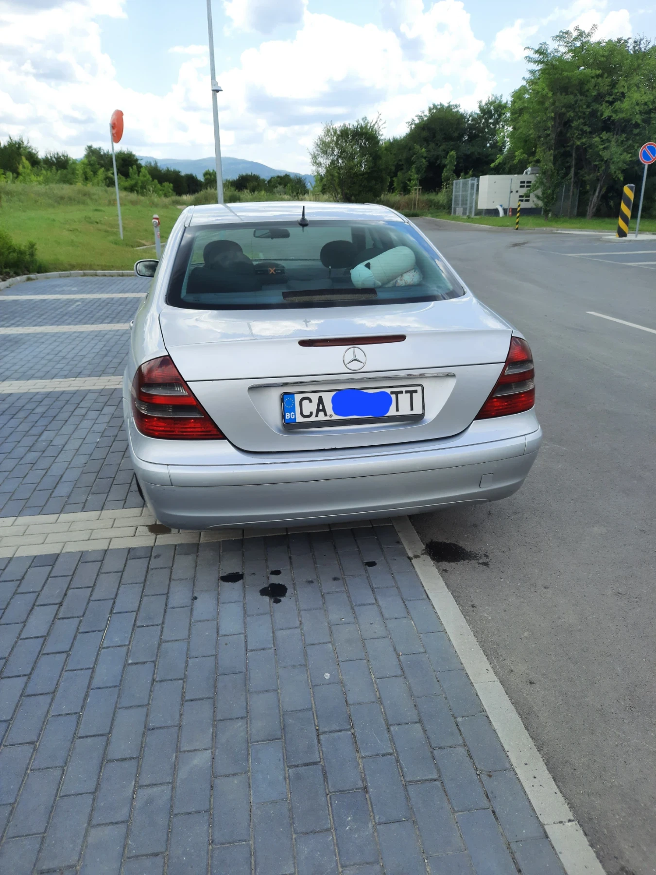 Mercedes-Benz E 220  - изображение 2
