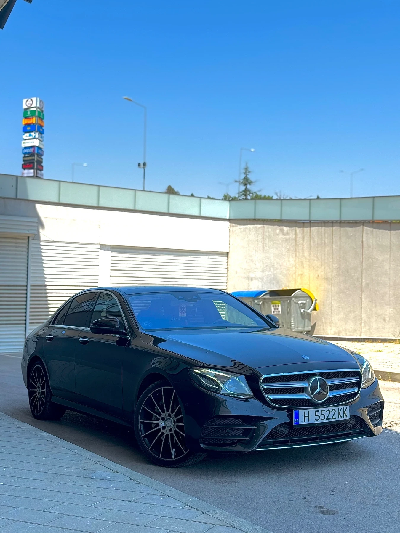 Mercedes-Benz E 350 E350 AMG LINE PANORAMA BURMESTER 360 - изображение 3