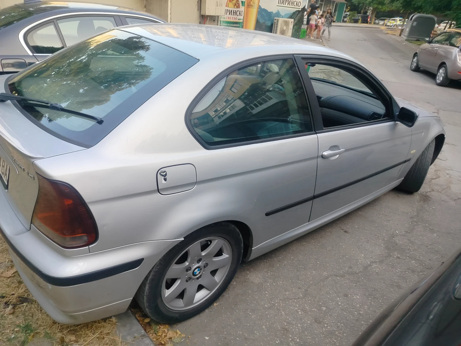 BMW 320  - изображение 6