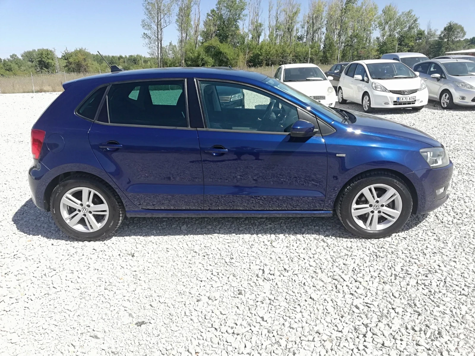 VW Polo 1.6TDI KLI AVT NAVI - изображение 7