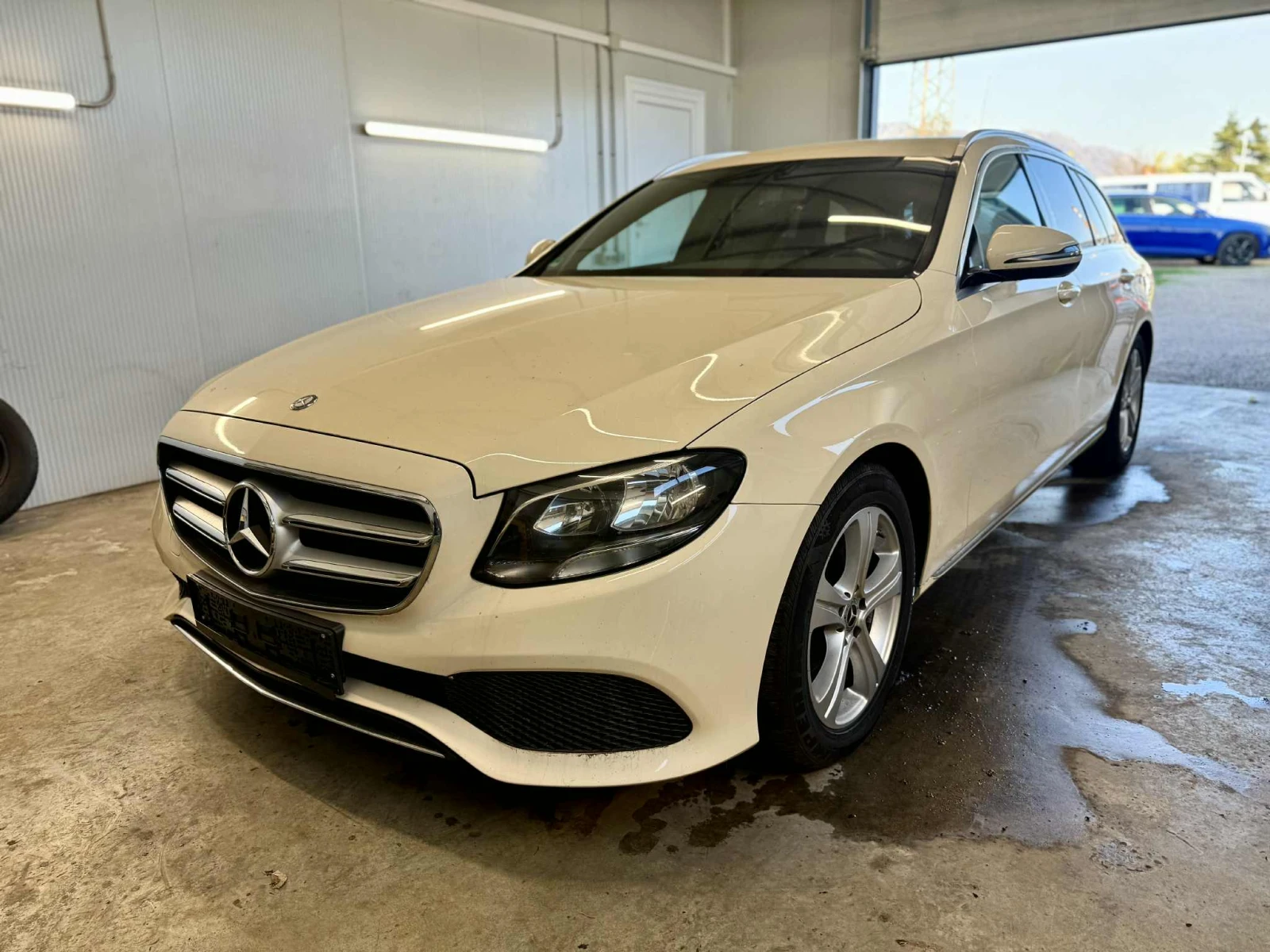 Mercedes-Benz E 220 2.0  | Mobile.bg   1