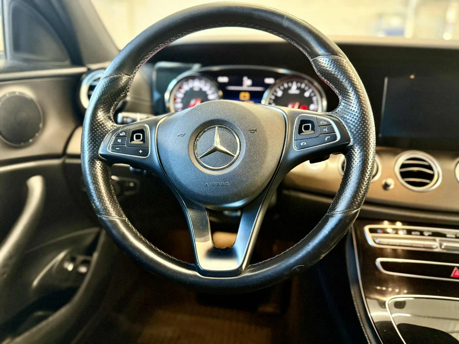Mercedes-Benz E 220 2.0  | Mobile.bg   8