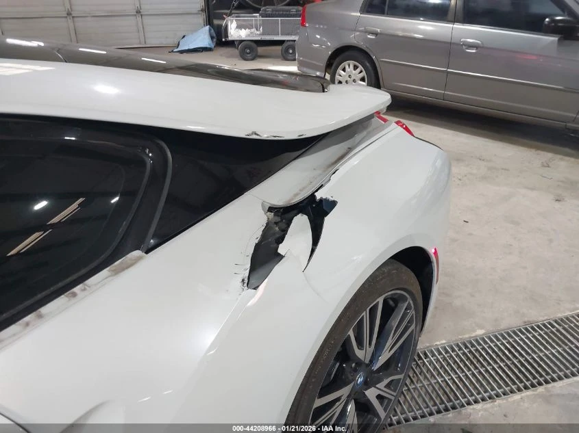 BMW i8 1.5l | Mobile.bg � ����������� 12