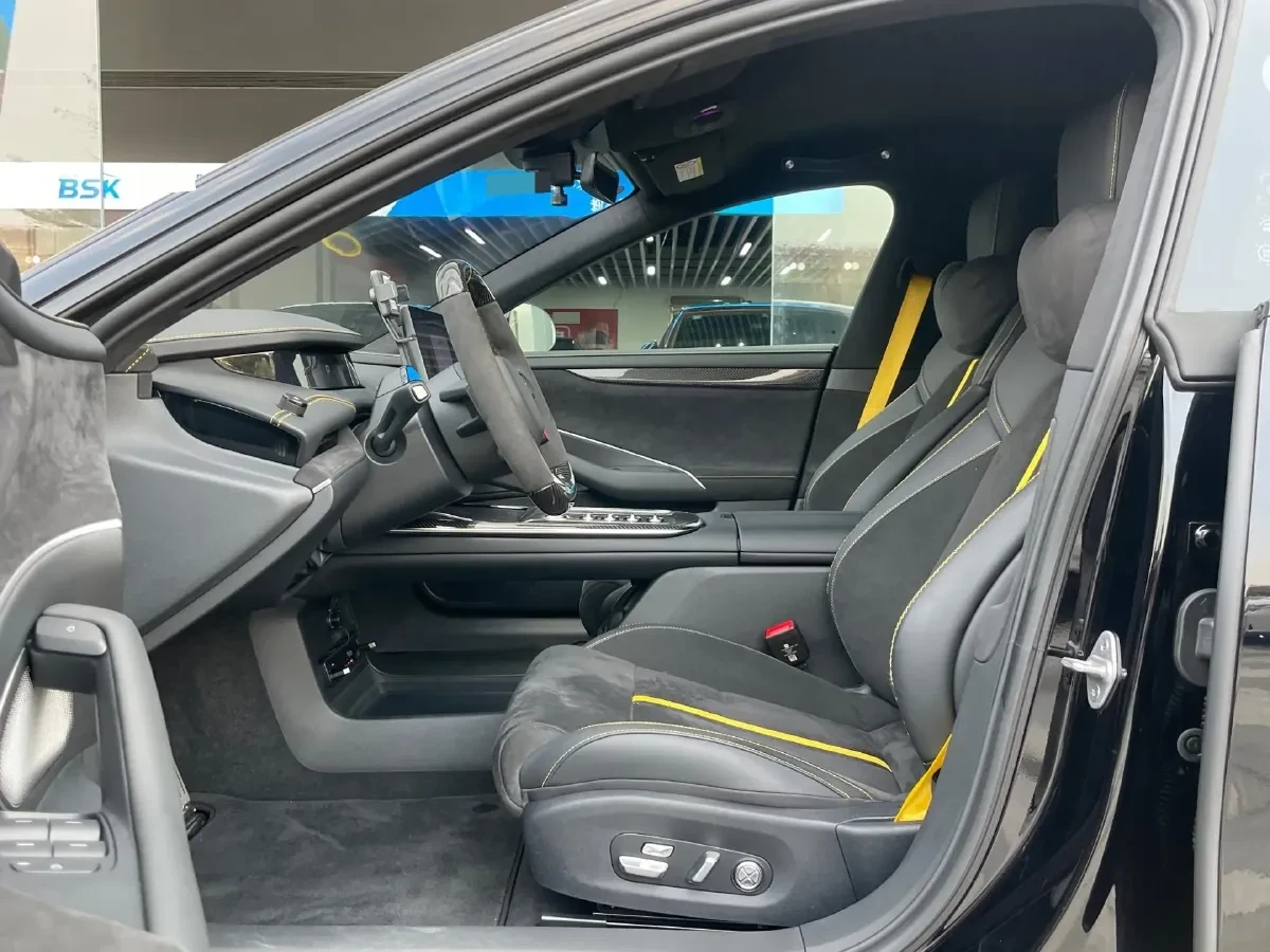 Xiaomi SU7 Ultra | Mobile.bg � ����������� 5