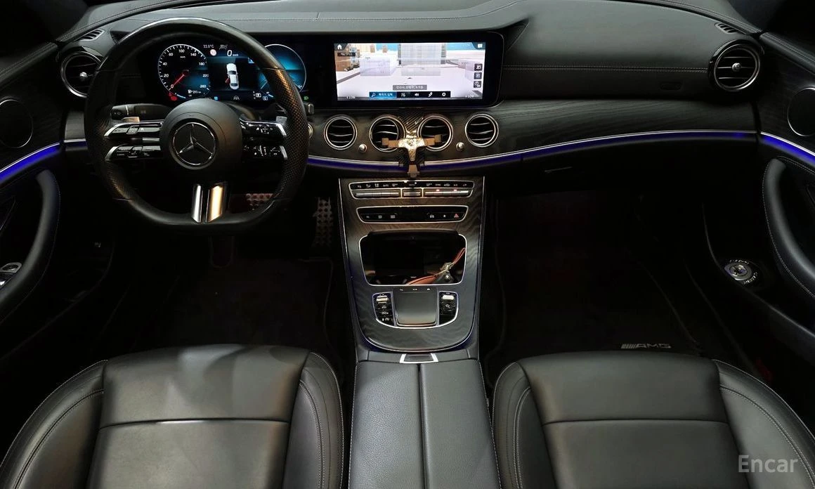 Mercedes-Benz E 220, снимка 7 - Автомобили и джипове - 54715425