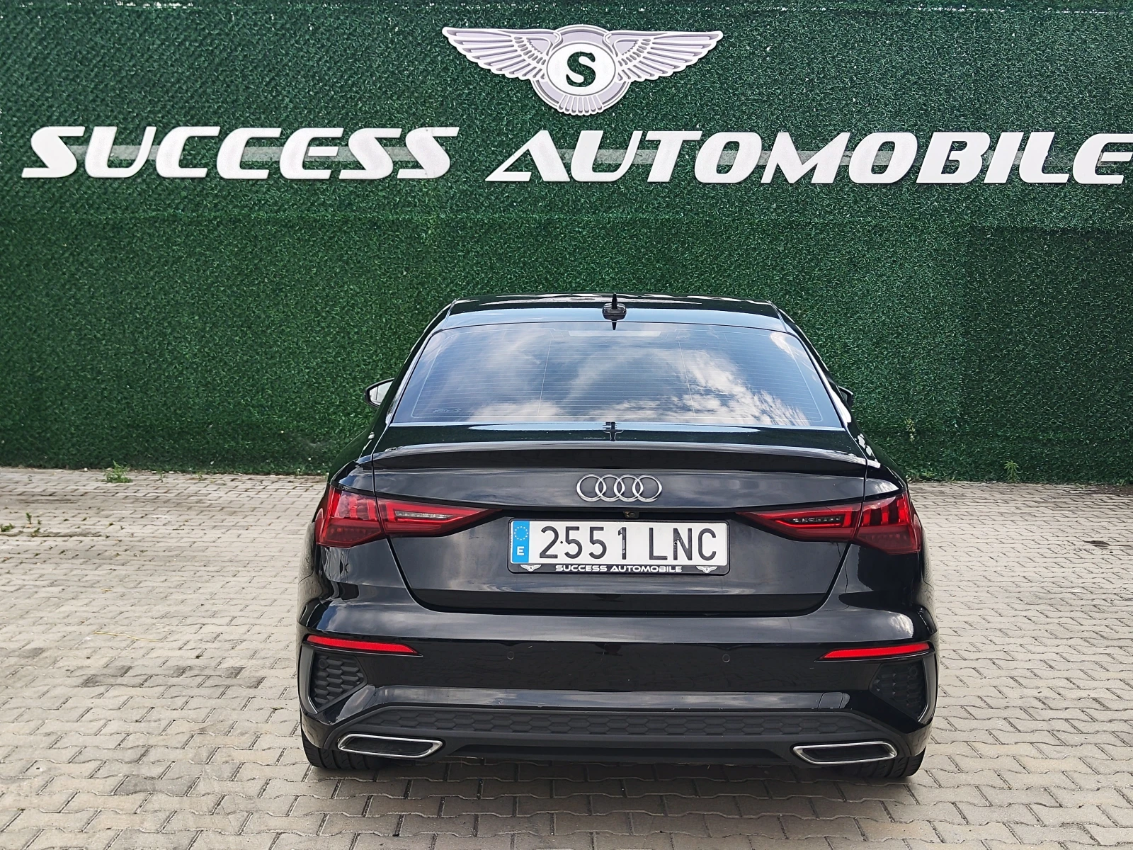 Audi A3 35* SLINE* CAMERA* LEDD* RECARO* LIZING, снимка 4 - Автомобили и джипове - 55316276
