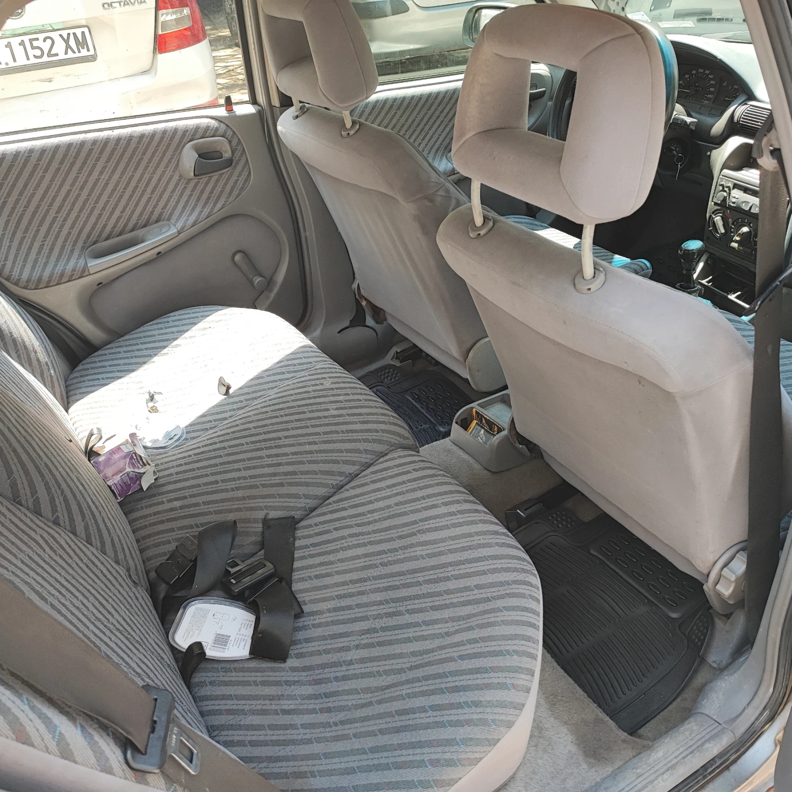 Opel Astra 1, 6i, снимка 6 - Автомобили и джипове - 55582846
