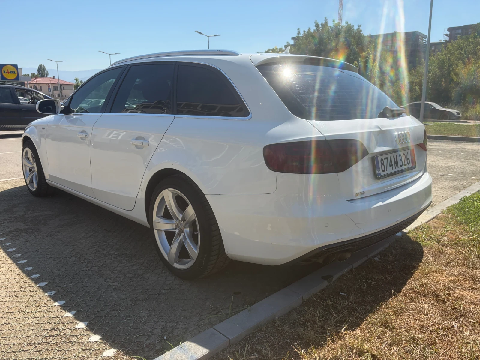 Audi A4, снимка 4 - Автомобили и джипове - 55784526