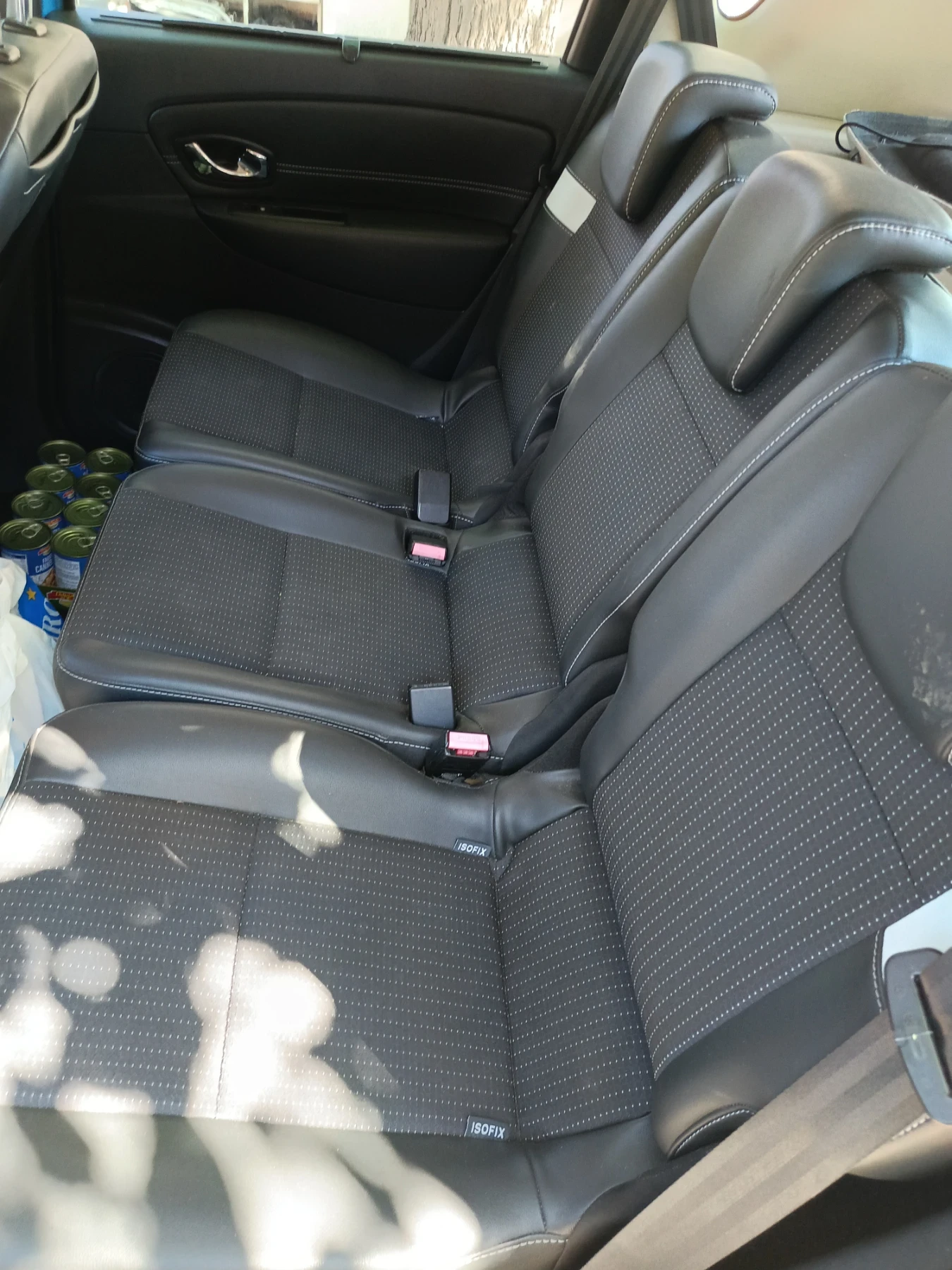 Renault Scenic 1.2TCе, снимка 5 - Автомобили и джипове - 55822799