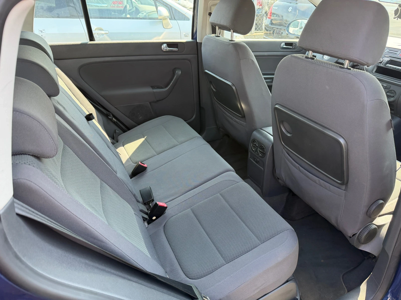 VW Golf Plus 1.9TDI, снимка 13 - Автомобили и джипове - 55833491