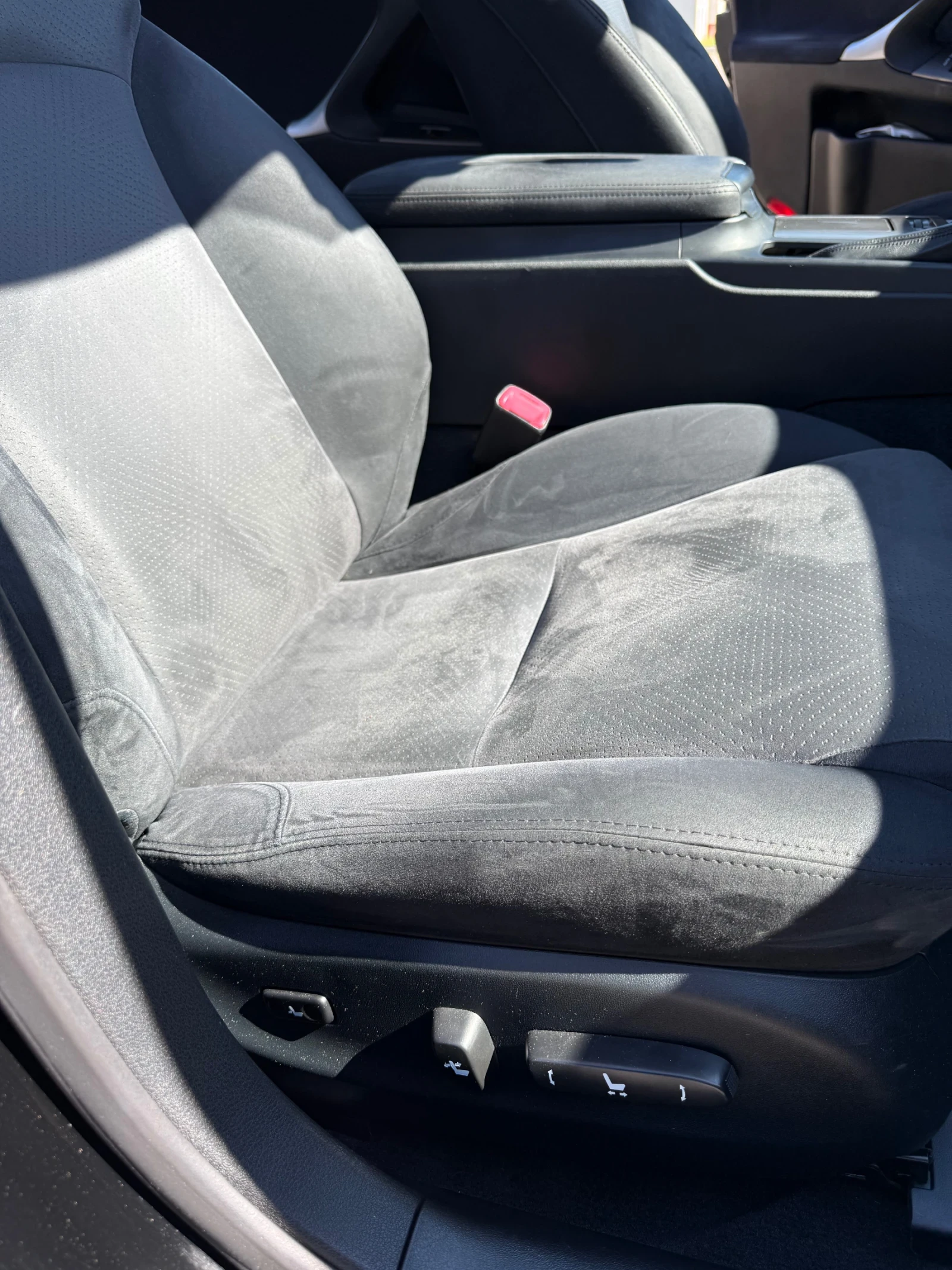 Lexus IS 220d, снимка 12 - Автомобили и джипове - 56087576
