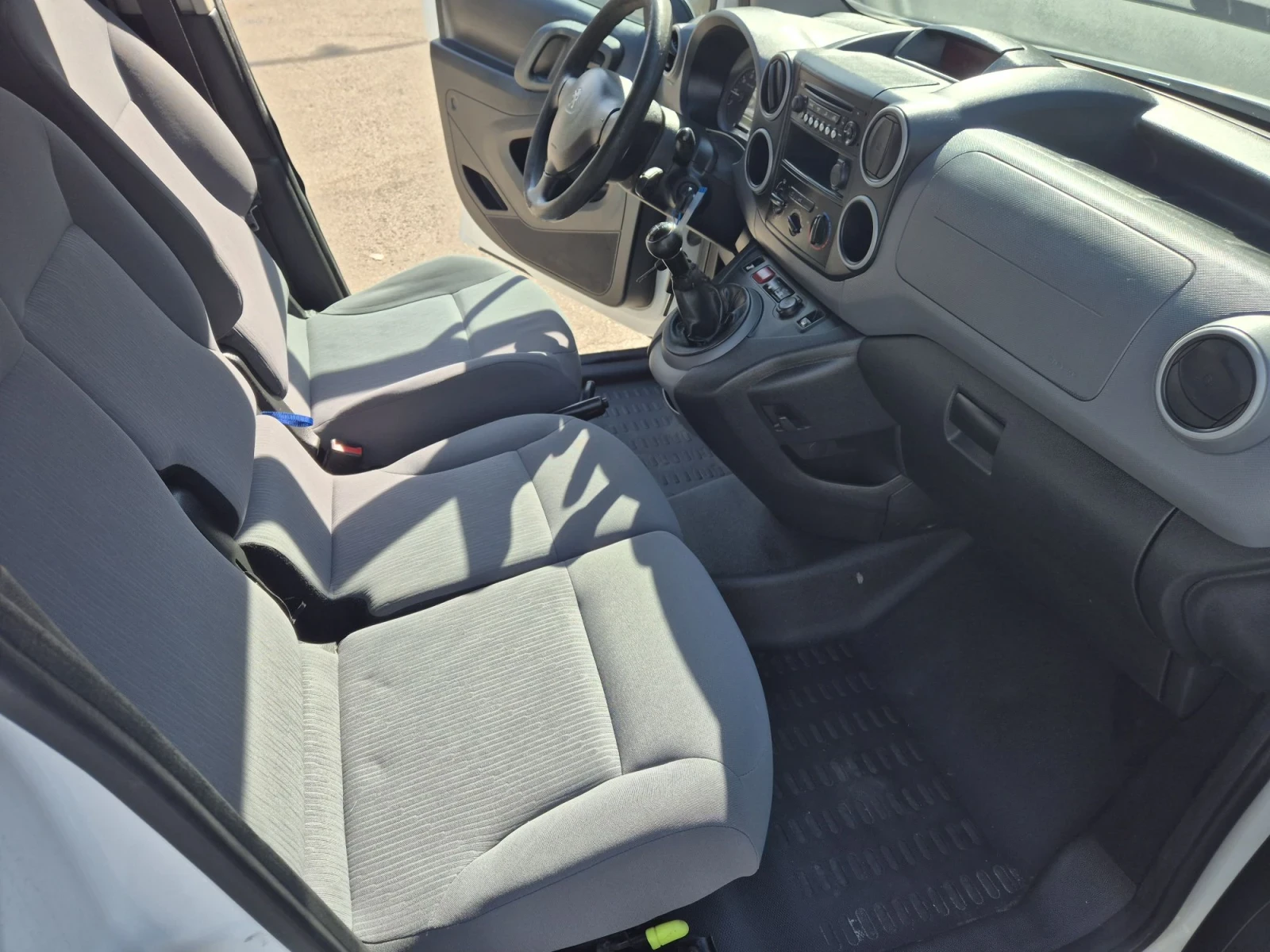 Peugeot Partner МОБИЛНА БЕНЗИНОСТАНЦИЯ , снимка 10 - Автомобили и джипове - 56158171