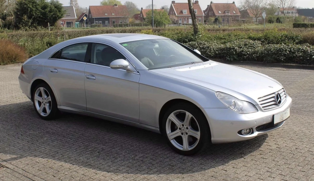 Mercedes-Benz CLS 500 ОЧАКВАН ВНОС ! 126 000 KM !!! НОВО SBC ! * История