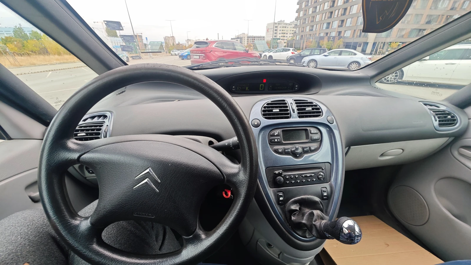 Citroen Xsara picasso, снимка 17 - Автомобили и джипове - 56554846