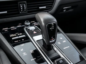 Porsche Cayenne 3.0* BOSE* ПОДГРЕВ* КАМЕРА* ПАНОРАМА* КЕЙЛЕС* LANE, снимка 13