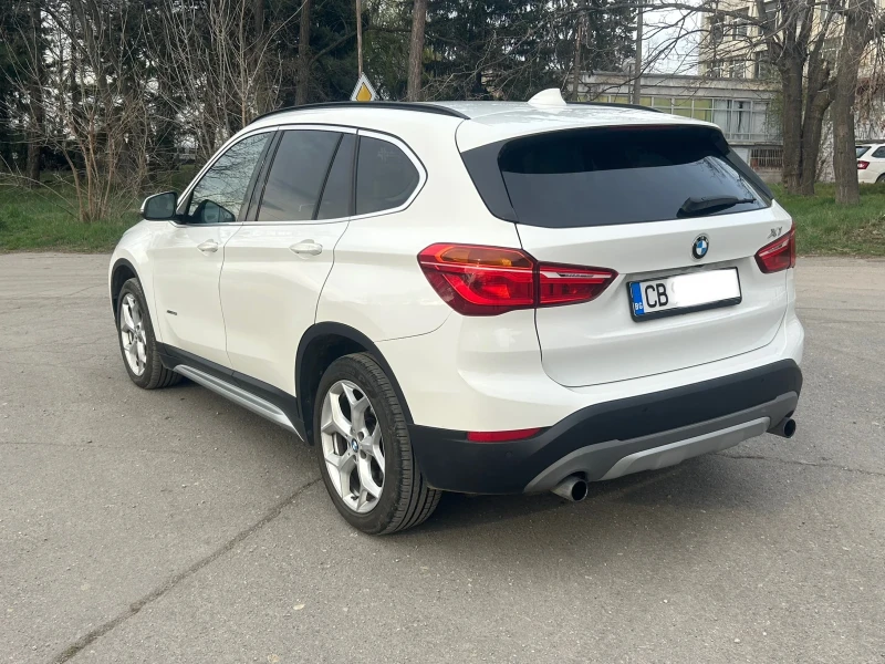 BMW X1 2.0i, снимка 4 - Автомобили и джипове - 49610656