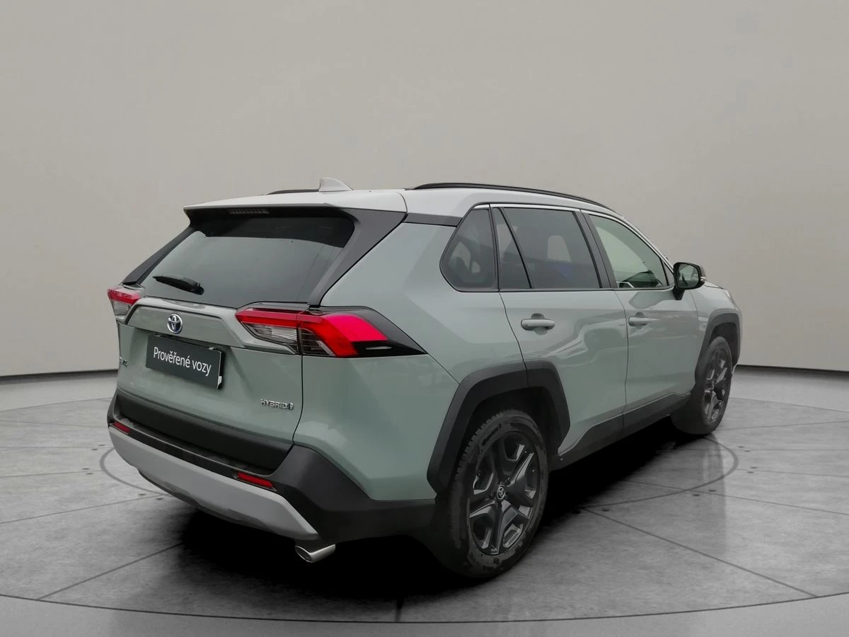 Toyota Rav4 2.5 HYBRID ADVENTURE  4x4  ОЧАКВАН ВНОС - изображение 4