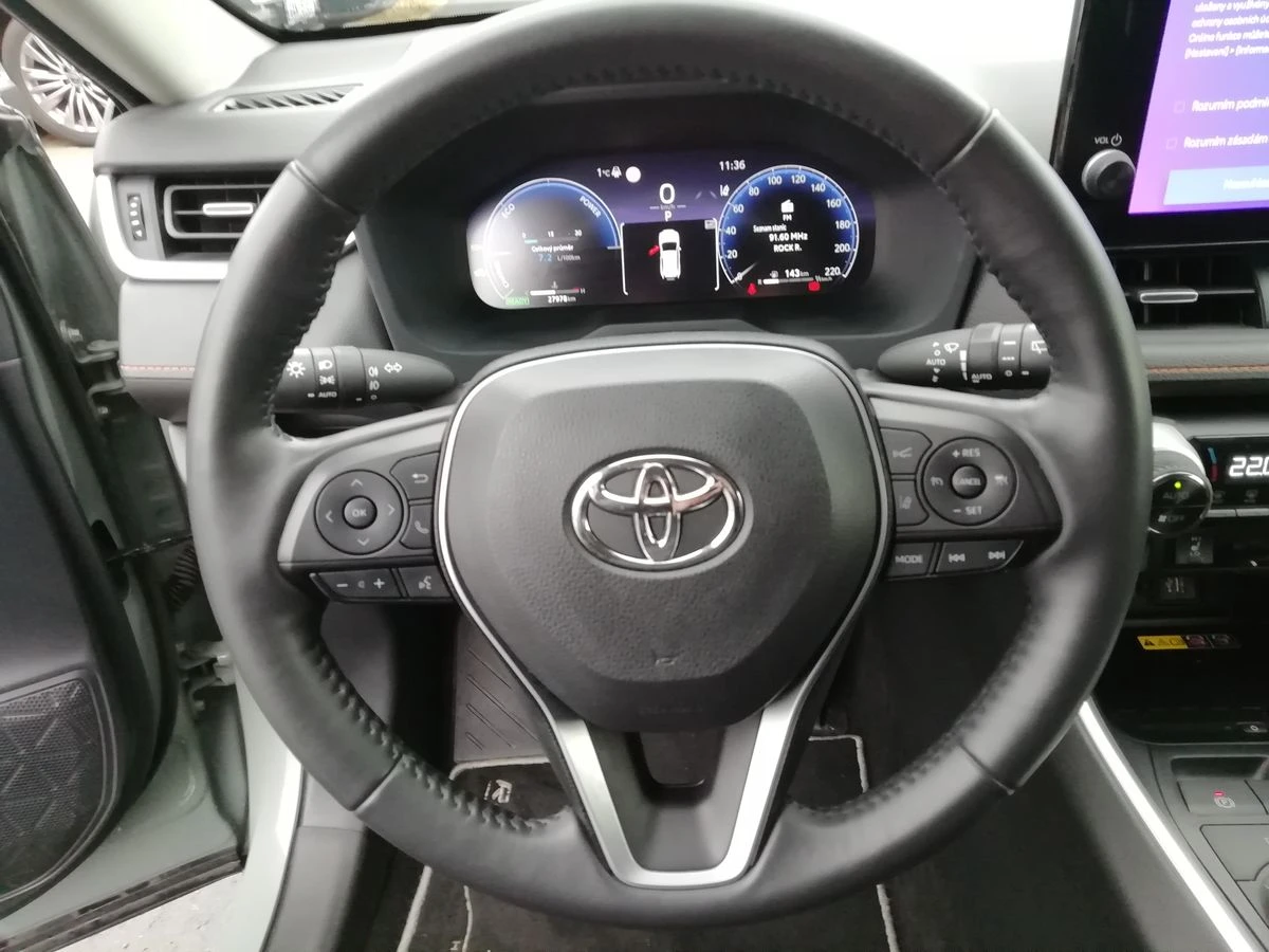 Toyota Rav4 2.5 HYBRID ADVENTURE  4x4  ОЧАКВАН ВНОС - изображение 6