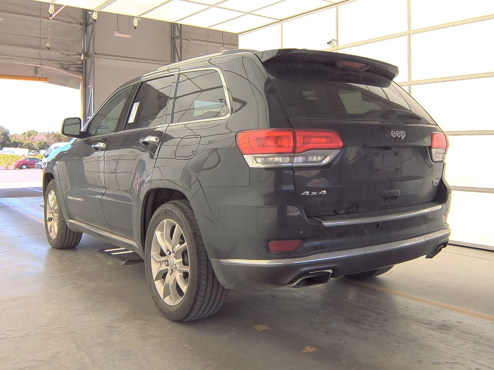 Jeep Grand cherokee Summit 5.7 Обдух* Harman/Kardon* Въздух* Дистроник - изображение 6