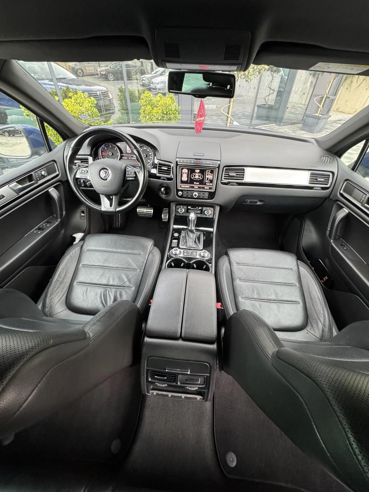 VW Touareg V6 | Mobile.bg   13