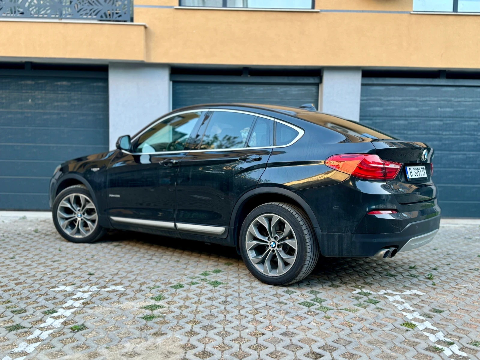 BMW X4 28i 245к.с. xDrive Steptronic * Обслужена*  - изображение 5