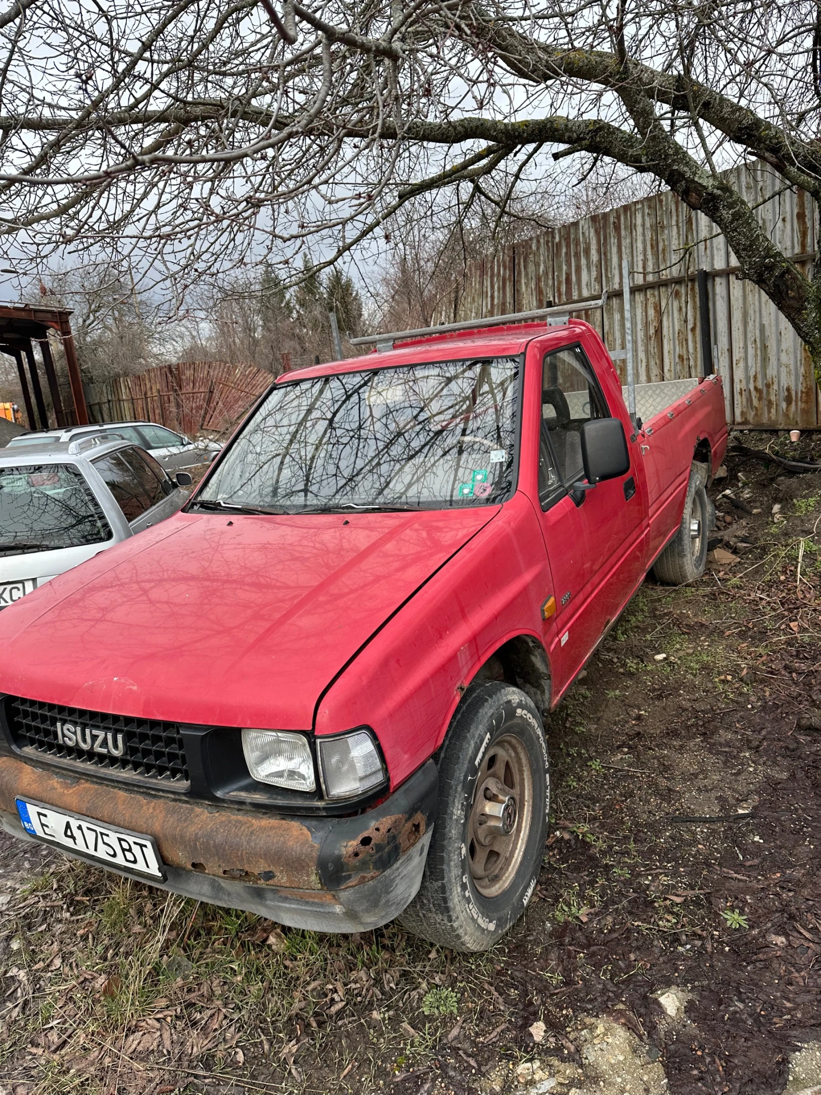 Isuzu D-max 2.3i, снимка 4 - Автомобили и джипове - 54083246