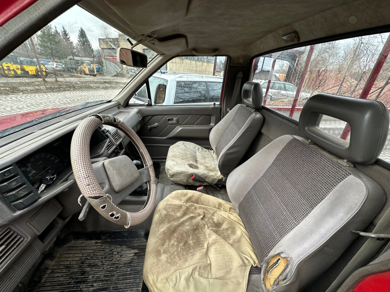 Isuzu D-max 2.3i, снимка 7 - Автомобили и джипове - 54083246