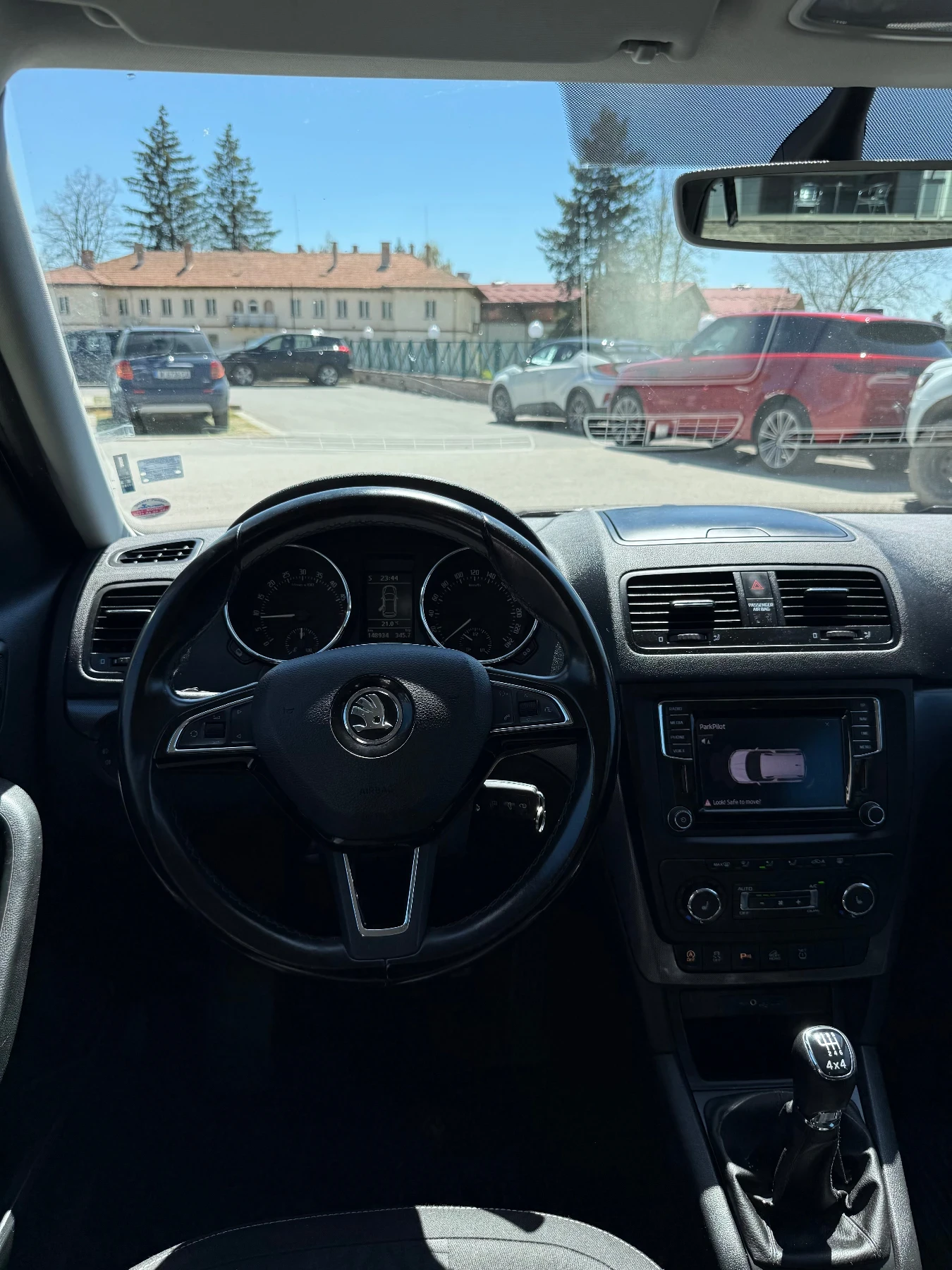 Skoda Yeti 2.0 TDI 4motion * ТОП* , снимка 11 - Автомобили и джипове - 54315135