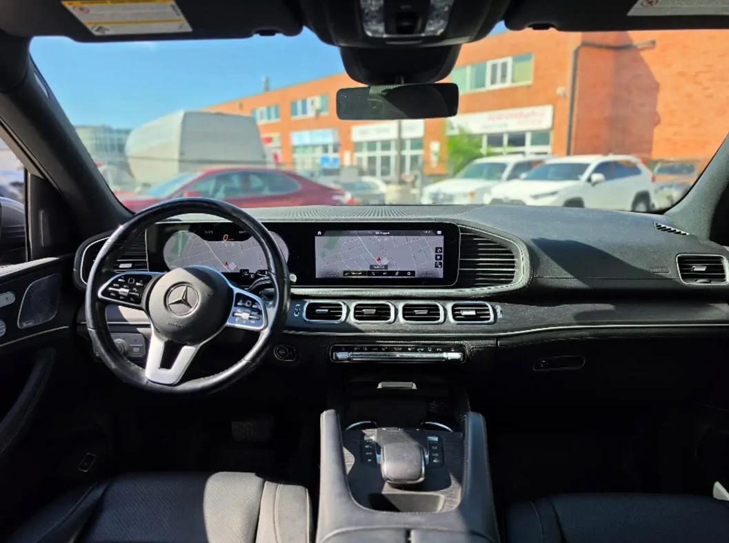 Mercedes-Benz GLE 350 AMG Sport Apperance, снимка 3 - Автомобили и джипове - 54970144