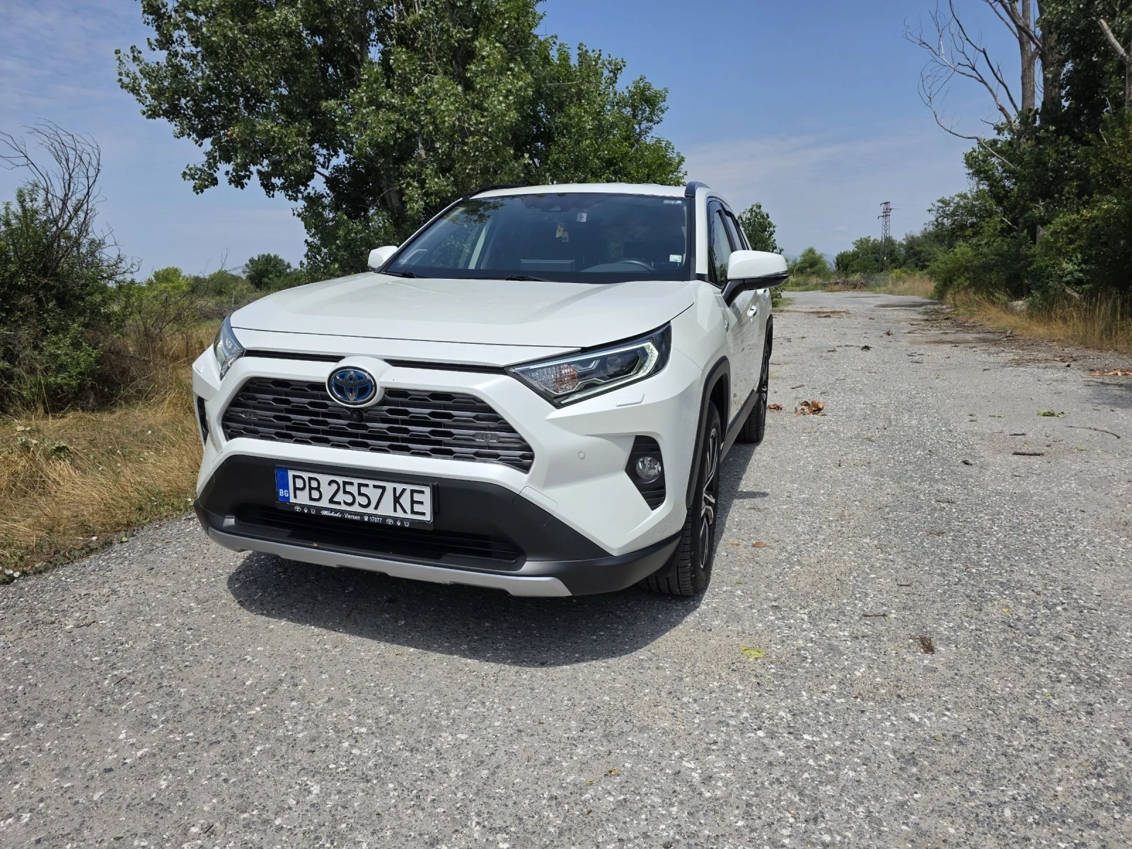 Toyota Rav4 Luxury Premium 79000км, снимка 2 - Автомобили и джипове - 55152718